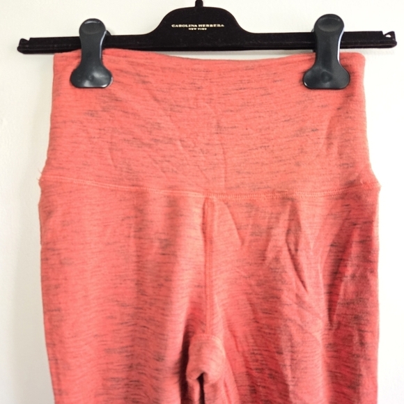 New Free People Movement High-Waisted Coral Leggings NWOT Small - Picture 4 of 12